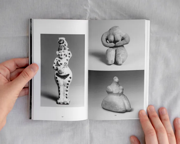 Print Design — Excavating: An Anthology for Female Fears (7)
